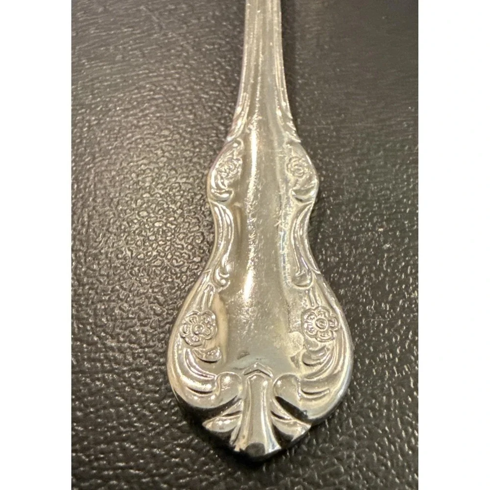 Wallace Continental Camden Sugar Spoon & Master Butter Knife Stainless 2‎ Piece